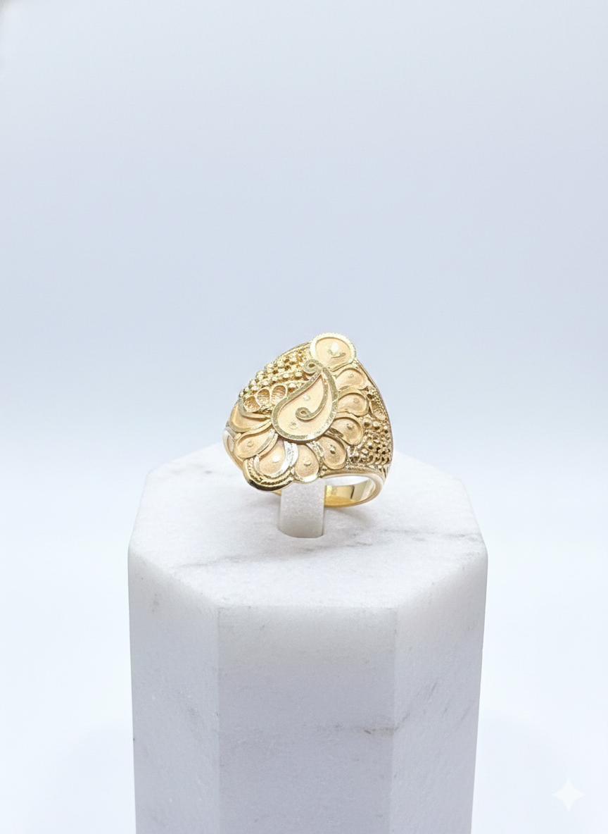 Mayura Grace Ring