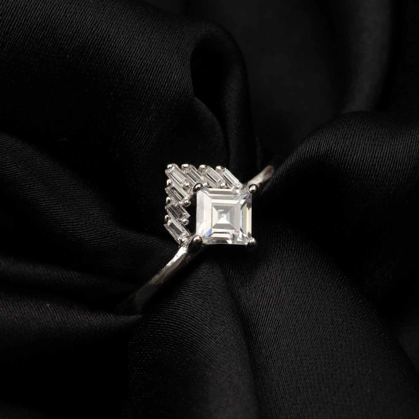 925 Sterling Silver Princess Cut White Stone Ring for Women | Elegant Baguette Accent Designer Ring