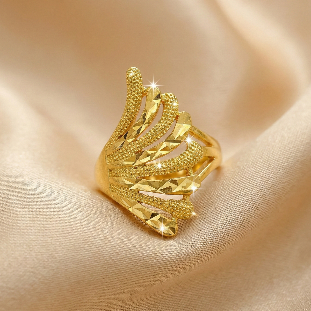 Tapered Leaf Wave Ring